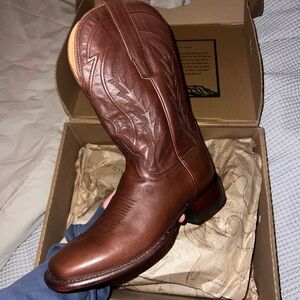 Brand New Tecova Boots